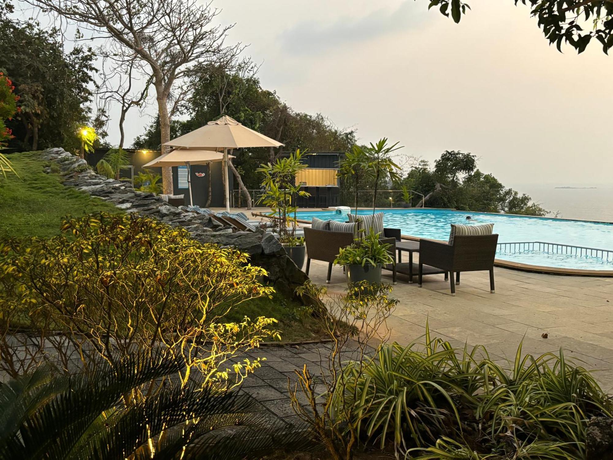Cintacor Island Resort カルワル エクステリア 写真